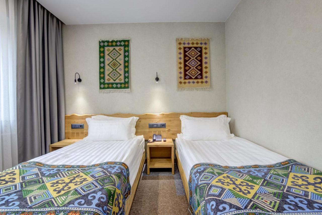 My Hotel Bisjkek Buitenkant foto